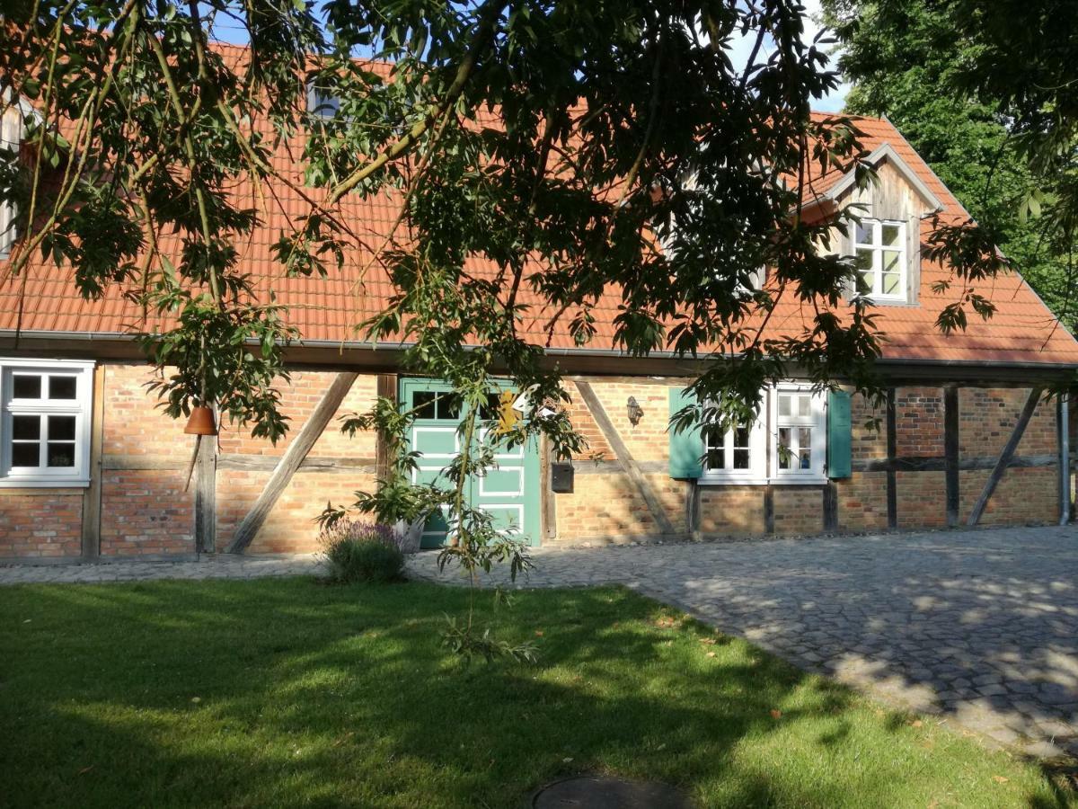 Besinndich Nebelin Eksteriør billede